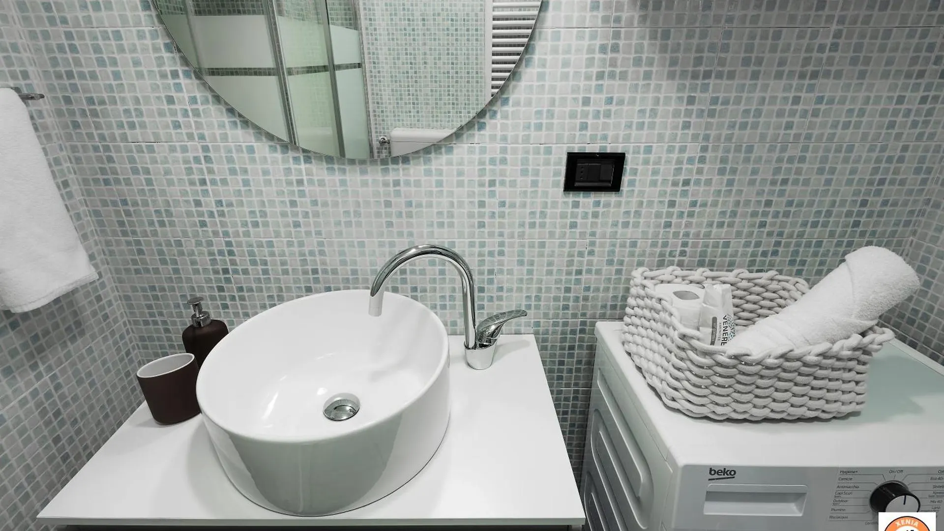 Nido Milanese - Bocconi, Navigli, Duomo Apartment 0*, Milan Italy